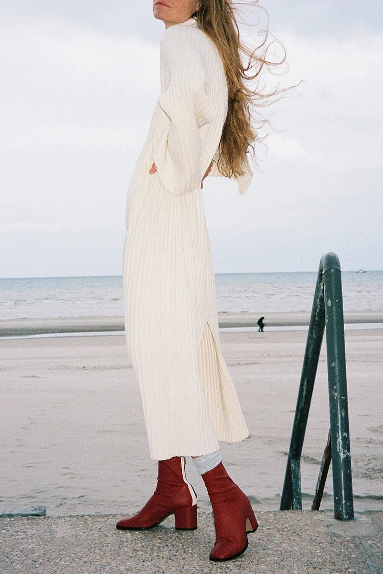 STIVALETTO TUBOLARE MODERNO